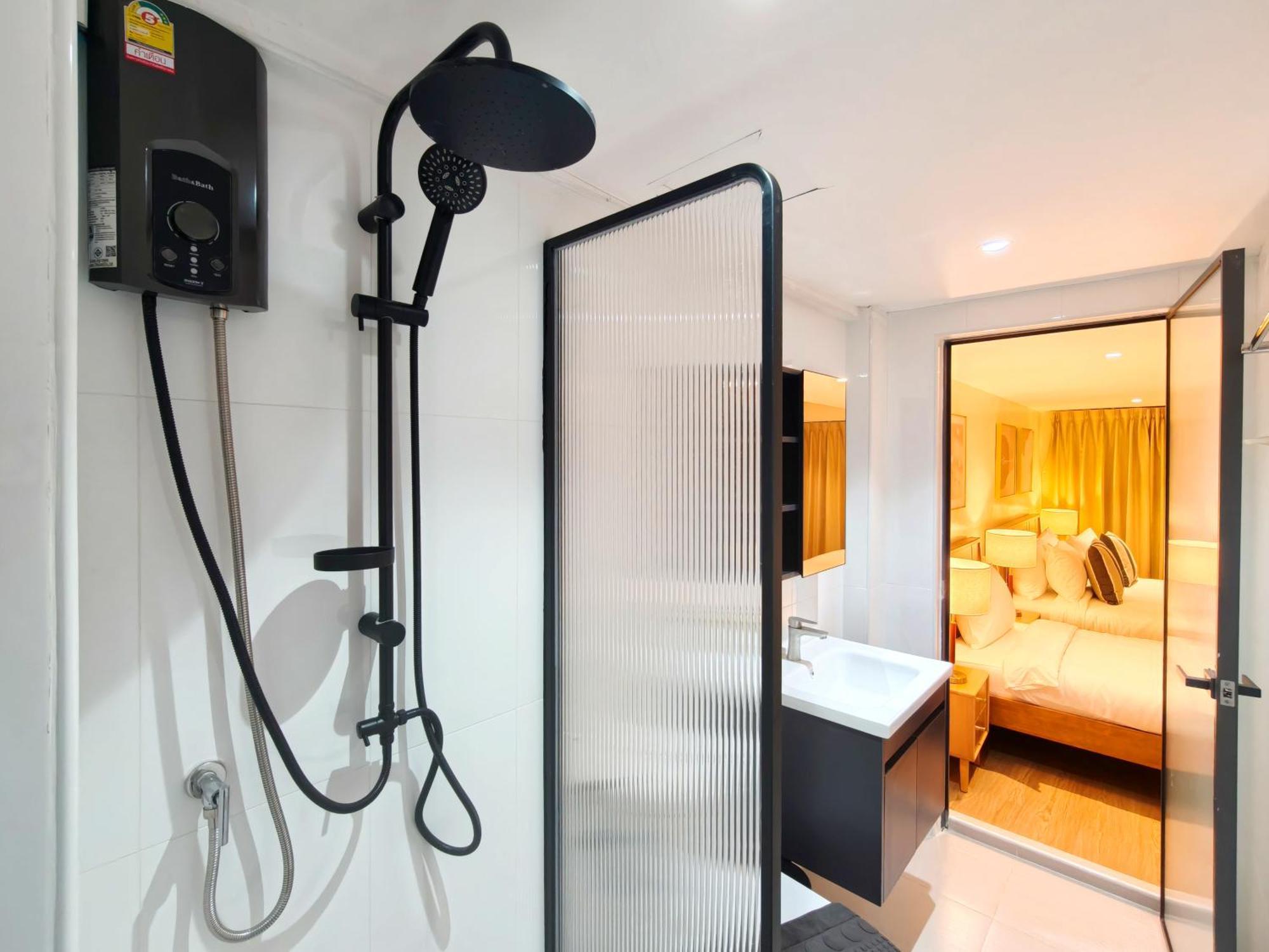 Ab House Lejlighedshotel Bangkok Eksteriør billede